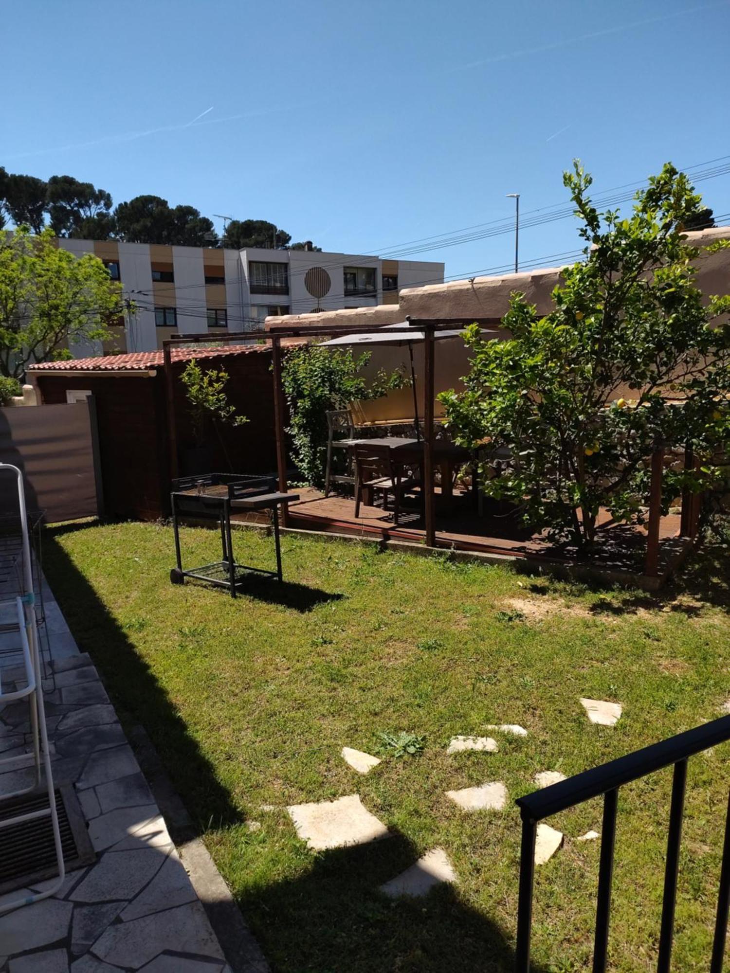 Tres Confortable Studio Maison Au Pied Dufaron Villa Toulon Exterior photo
